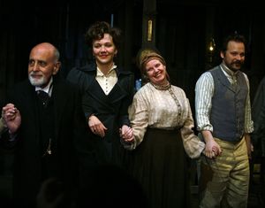 George Morfogen, Maggie Gyllenhaal, Cyrilla Baer and Peter Sarsgaard
@ BroadwayWorld George Morfogen, Maggie Gyllenhaal, Cyrilla Baer and Peter Sarsgaard
Photo