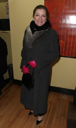 Kate Mulgrew
@ BroadwayWorld Kate Mulgrew
Photo