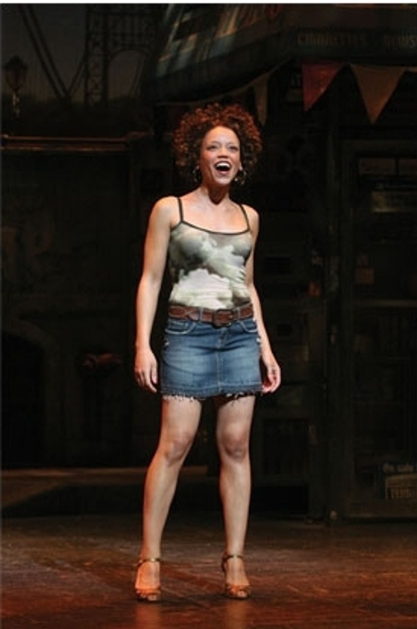 Photo Flash: Javier Munoz Brings His 'Usnavi' IN THE HEIGHTS  Image