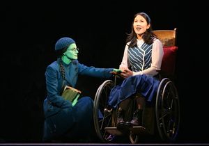 Teal Wicks as Elphaba and Deedee Magno Hall as Nessarose Photo