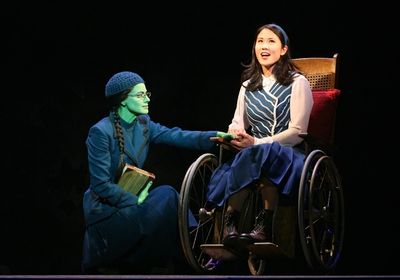 Teal Wicks as Elphaba and Deedee Magno Hall as Nessarose Photo