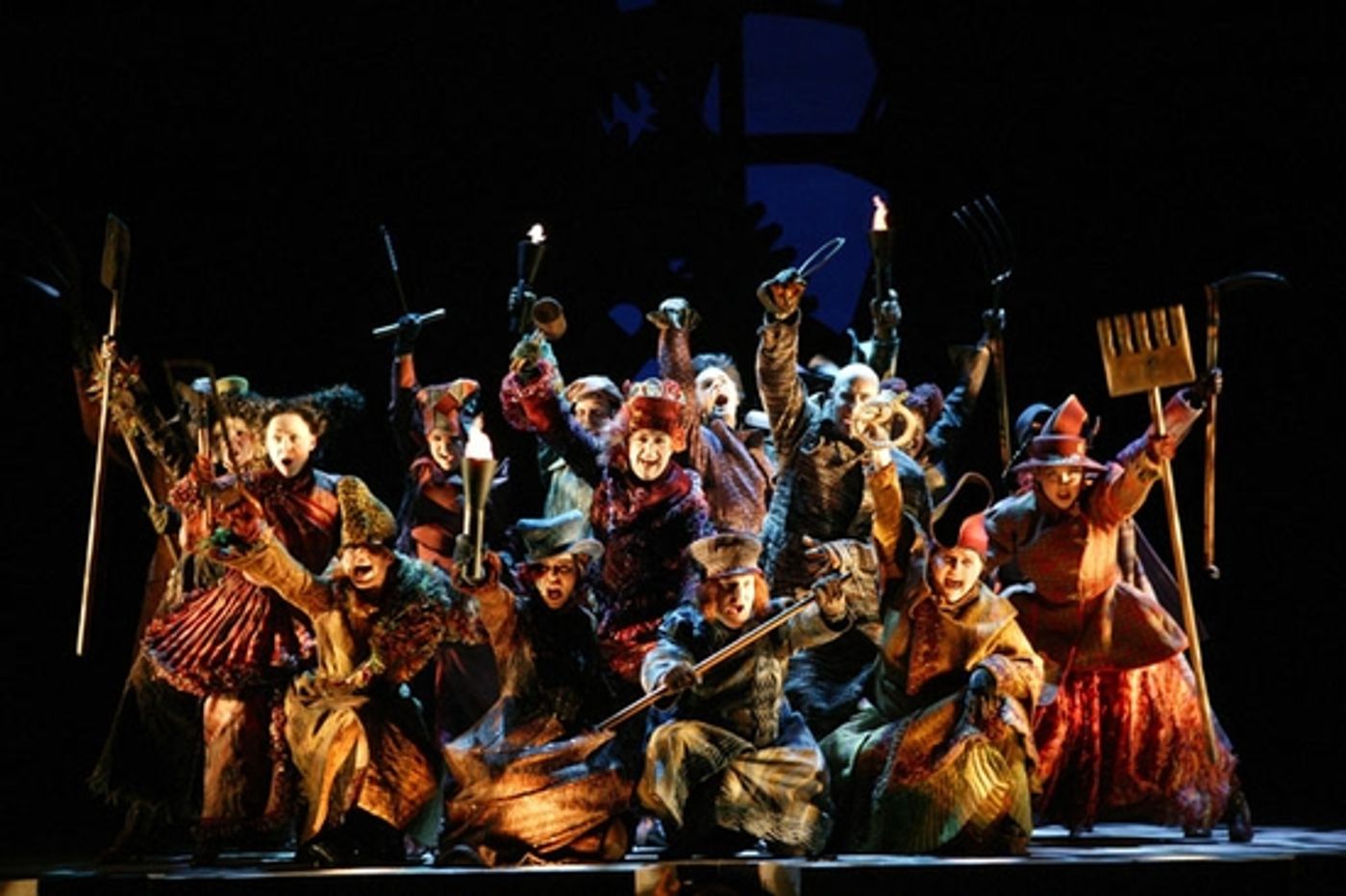 Photo Flash: The Cast of WICKED on Tour  Image