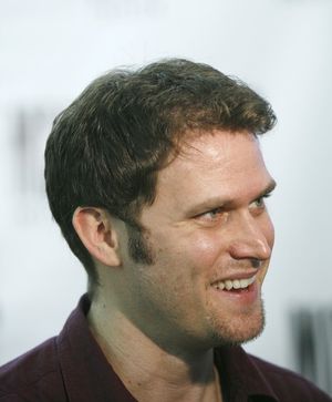 Steven Pasquale Photo