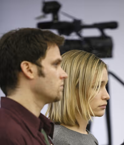 Steven Pasquale and Piper Perabo

 Photo