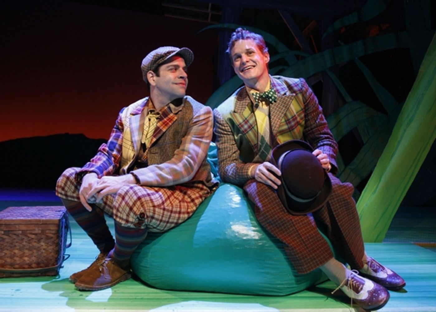 Photo Flash: A YEAR WITH FROG AND TOAD at South Coast Rep Photo Flash: A YEAR WITH FROG AND TOAD at South Coast Rep Image