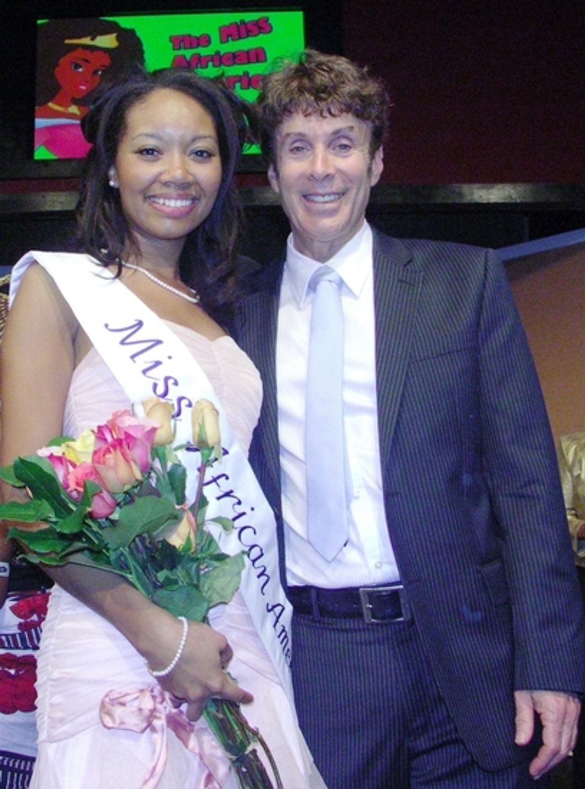 Winner, Aliza Pearl, and host Paul Ryan at 