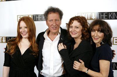 Lauren Ambrose, Geoffrey Rush, Susan Sarandon and Andrea Martin

 Photo