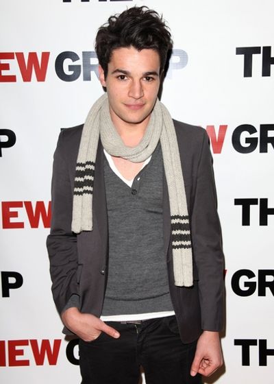 Christopher Abbott

 Photo