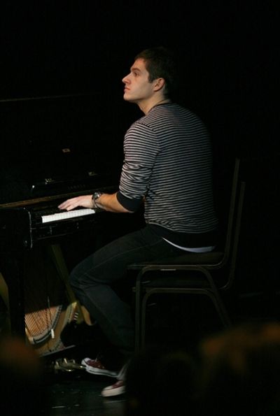 Jesse Vargas

 Photo