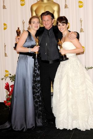 Kate Winslet, Sean Penn and Penelope Cruz Photo