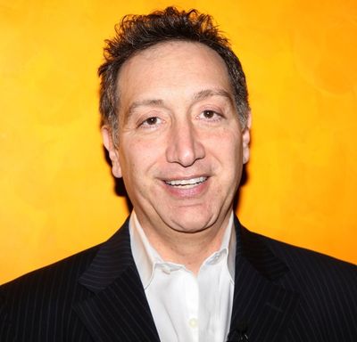 Moises Kaufman

 Photo