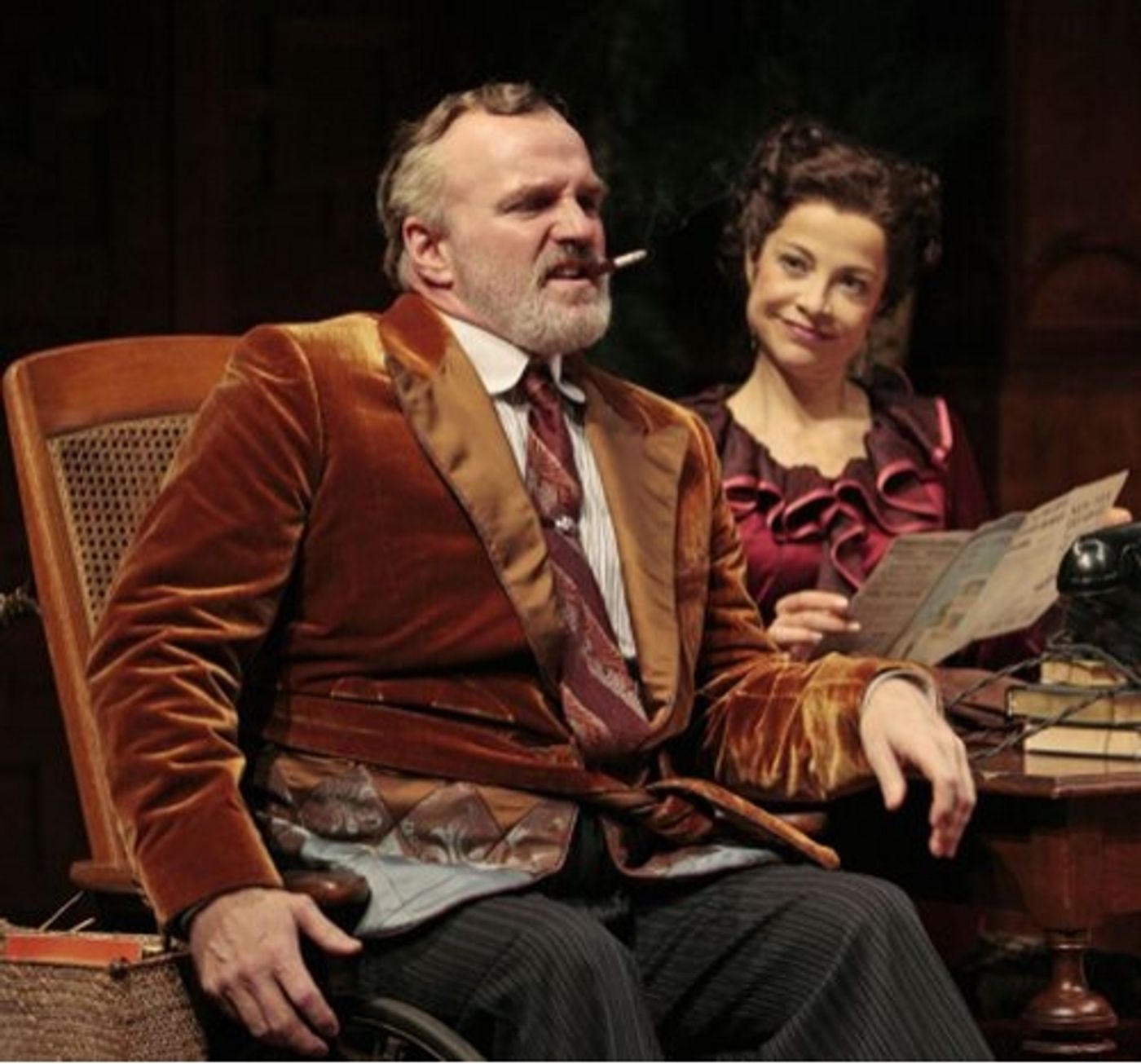 Photo Flash: 'THE MAN WHO CAME TO DINNER' at Houston's Alley Theatre  Image