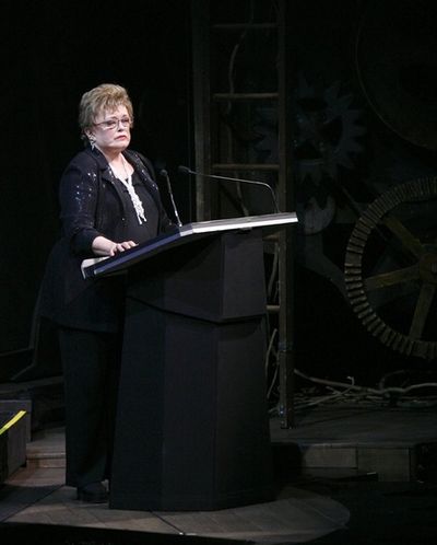 Rue McClanahan

 Photo