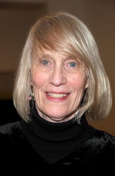 Tina Howe

 Photo