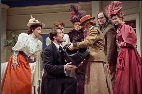 Matthew Waterson, Sharonlee McLean, and cast Photo