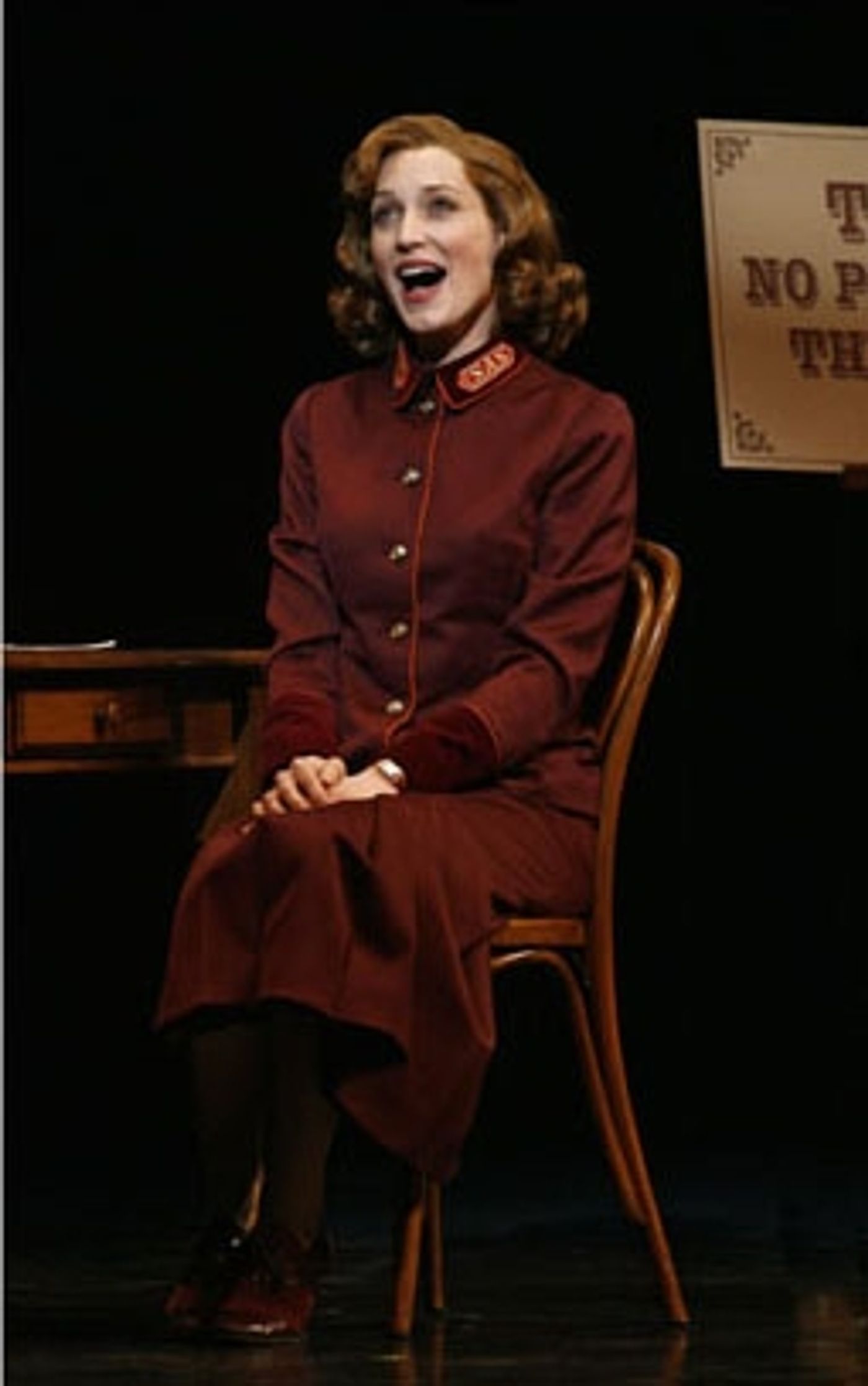 Photo Flash: Guys & Dolls in Previews; Opens at Nederlander Theatre on Broadway Sunday Night, March 1  Image