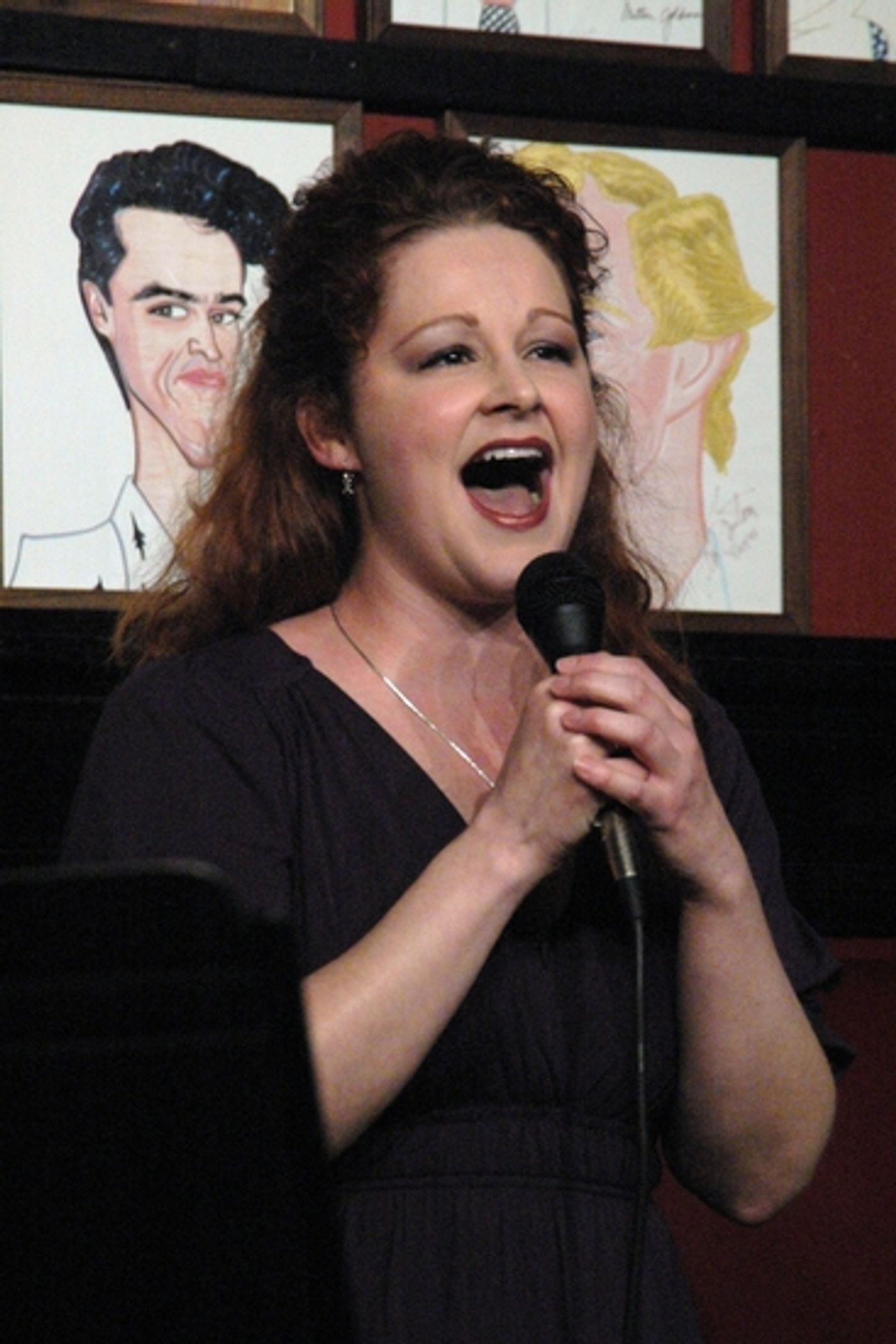Photo Coverage: James Barbour's 'LOVE SONGS' at Sardi's  Image