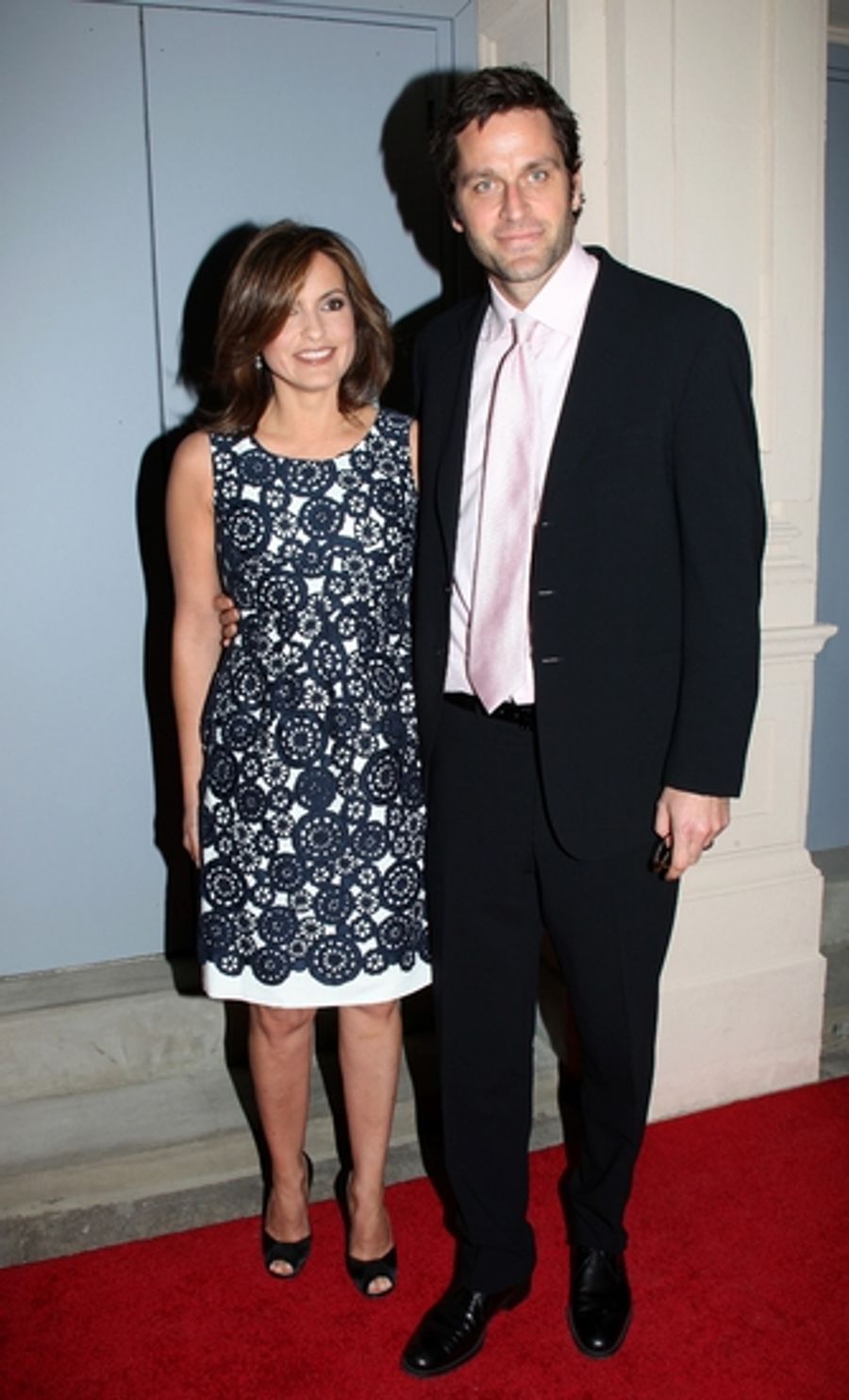 Photo Coverage: GUYS & DOLLS Opening Night Arrivals Image