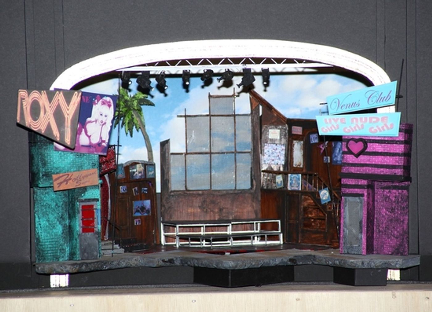 Photo Coverage: 'ROCK OF AGES' First Day of Rehearsal at the New 42nd Street Studios!  Image