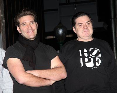 Craig Bierko and Oliver Platt

 Photo