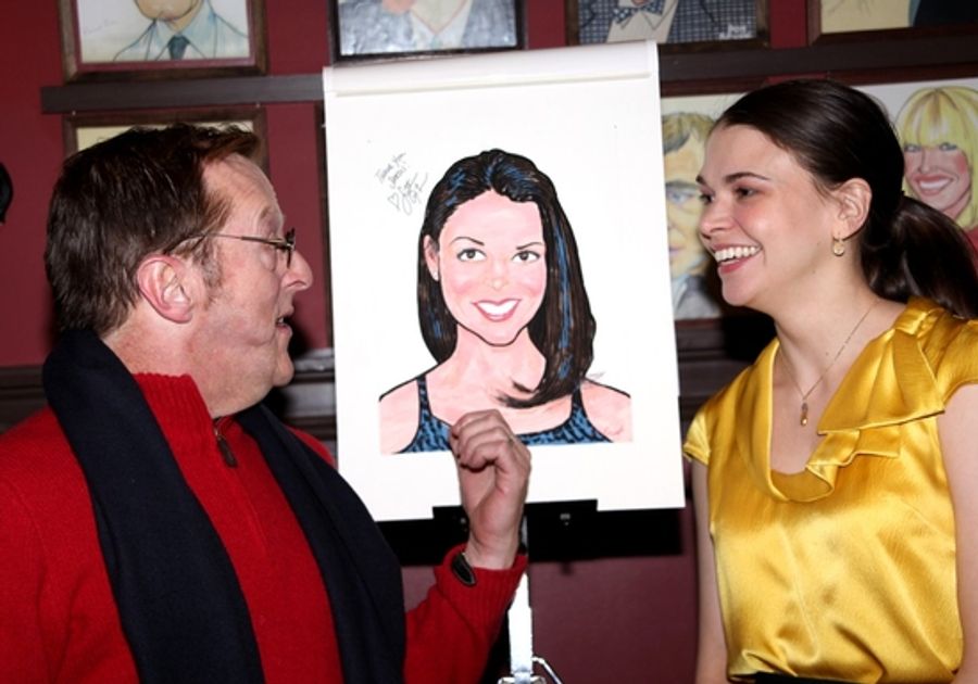 Photo Coverage: Sutton Foster Joins Sardi's Wall Of Fame Image