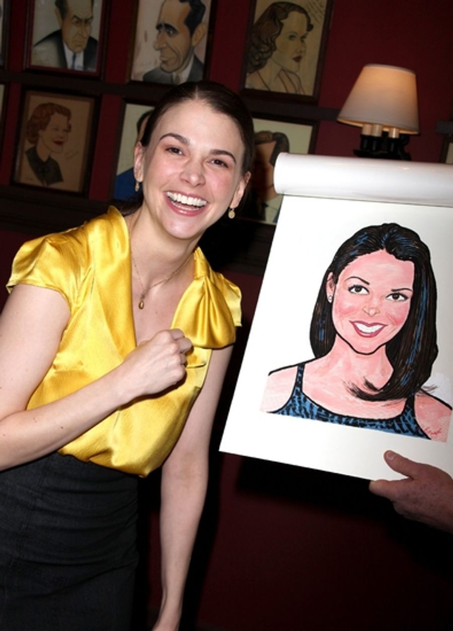 Photo Coverage: Sutton Foster Joins Sardi's Wall Of Fame Image