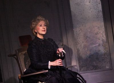 Maureen Lipman

 Photo