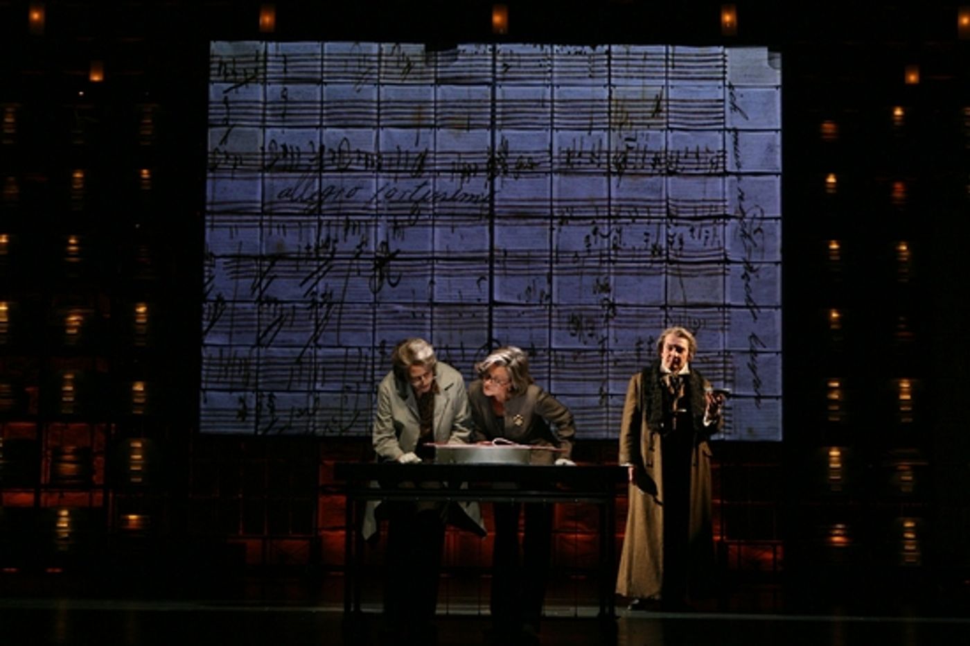 Photo Flash: Jane Fonda In 33 Variations  Image