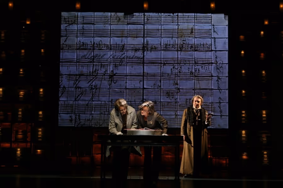 Photo Flash: Jane Fonda In 33 Variations  Image