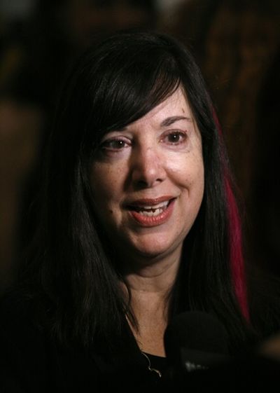 Lisa Loomer Photo