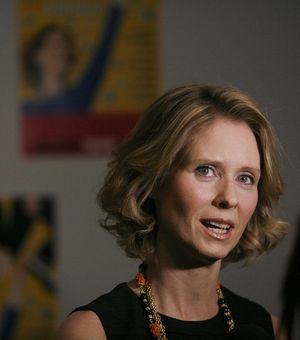 Cynthia Nixon Photo