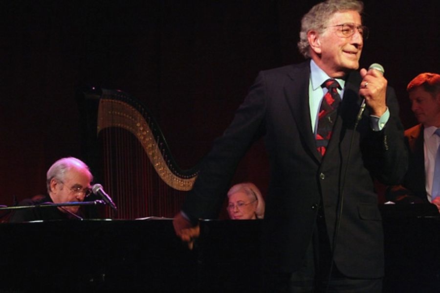 Photo Coverage: Michel Legrand Welcomes Tony Bennett at Birdland  Image