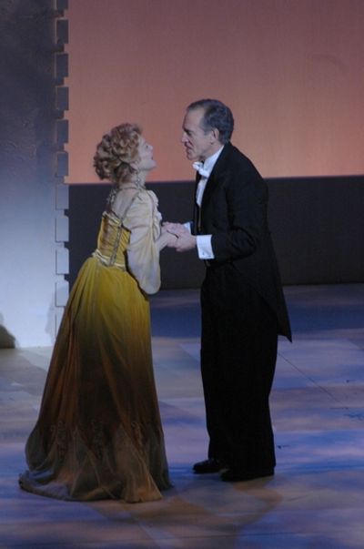 Penny Fuller and Mark Jacoby Photo