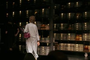 Samantha Mathis and Jane Fonda
@ BroadwayWorld Samantha Mathis and Jane Fonda
Photo