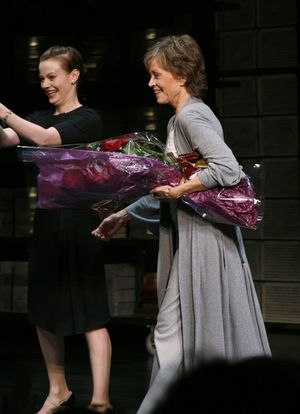 Samantha Mathis and Jane Fonda @ BroadwayWorld Samantha Mathis and Jane Fonda Photo