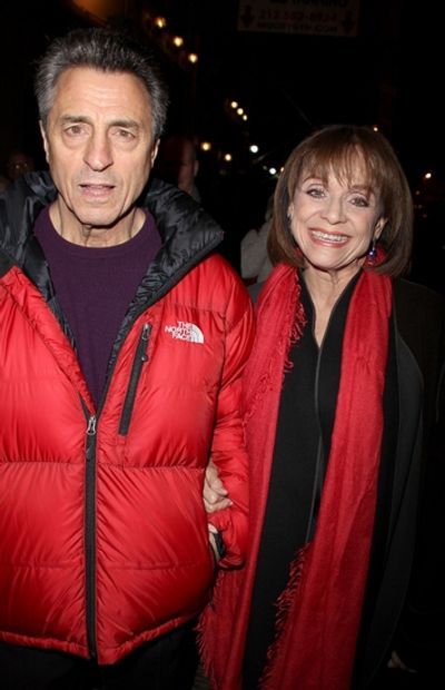 Valerie Harper with husband Tony

 Photo