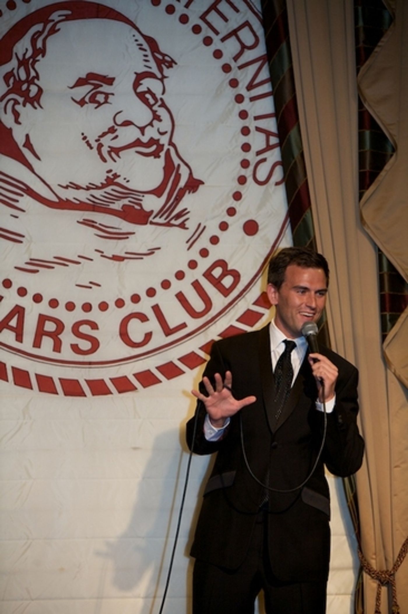 Photo Coverage: DIVO NIGHT at the Friars Club  Image