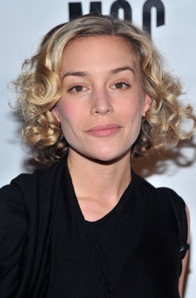 Piper Perabo Photo