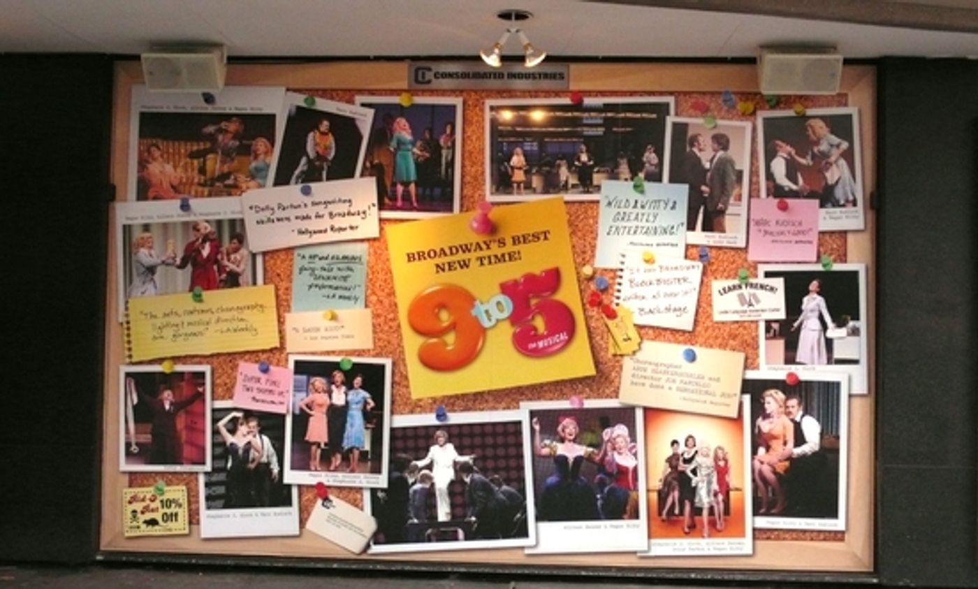 Photo Coverage: ' 9 To 5 - THE MUSICAL' Marquee at the Marquis!  Image