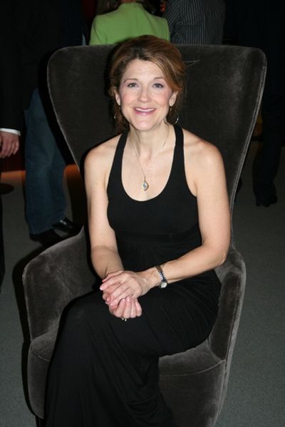 Victoria Clark

 Photo