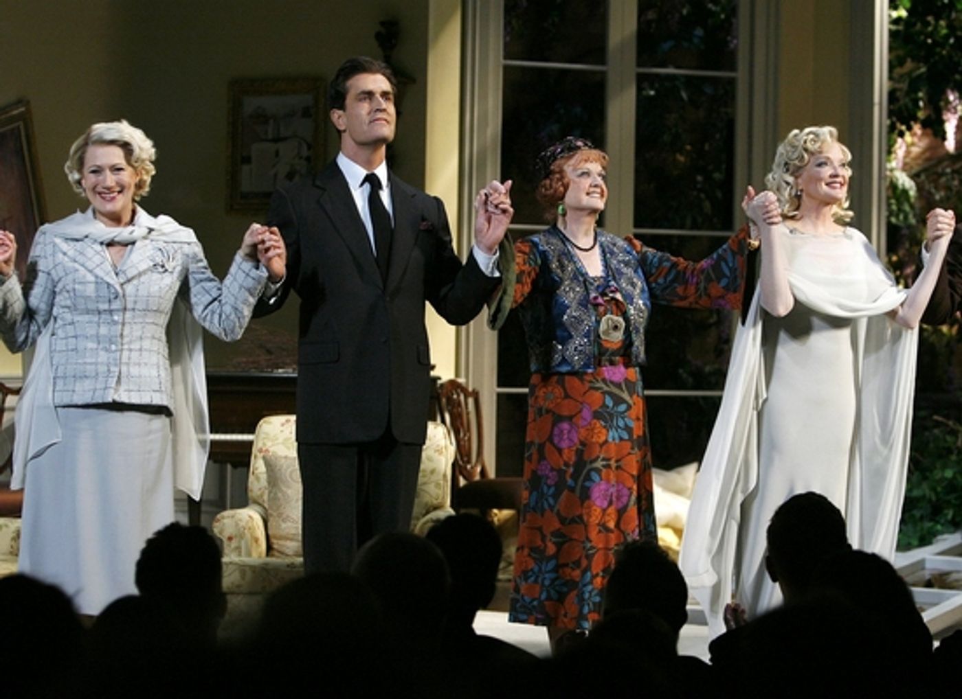 Photo Coverage: 'Blithe Spirit' Opening Night on Broadway Curtain Call!  Image