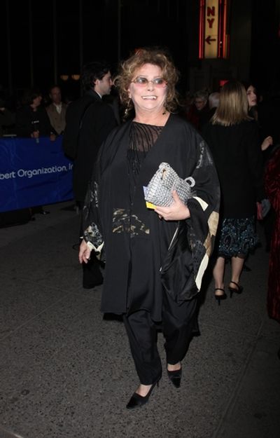 Elizabeth Ashley Photo