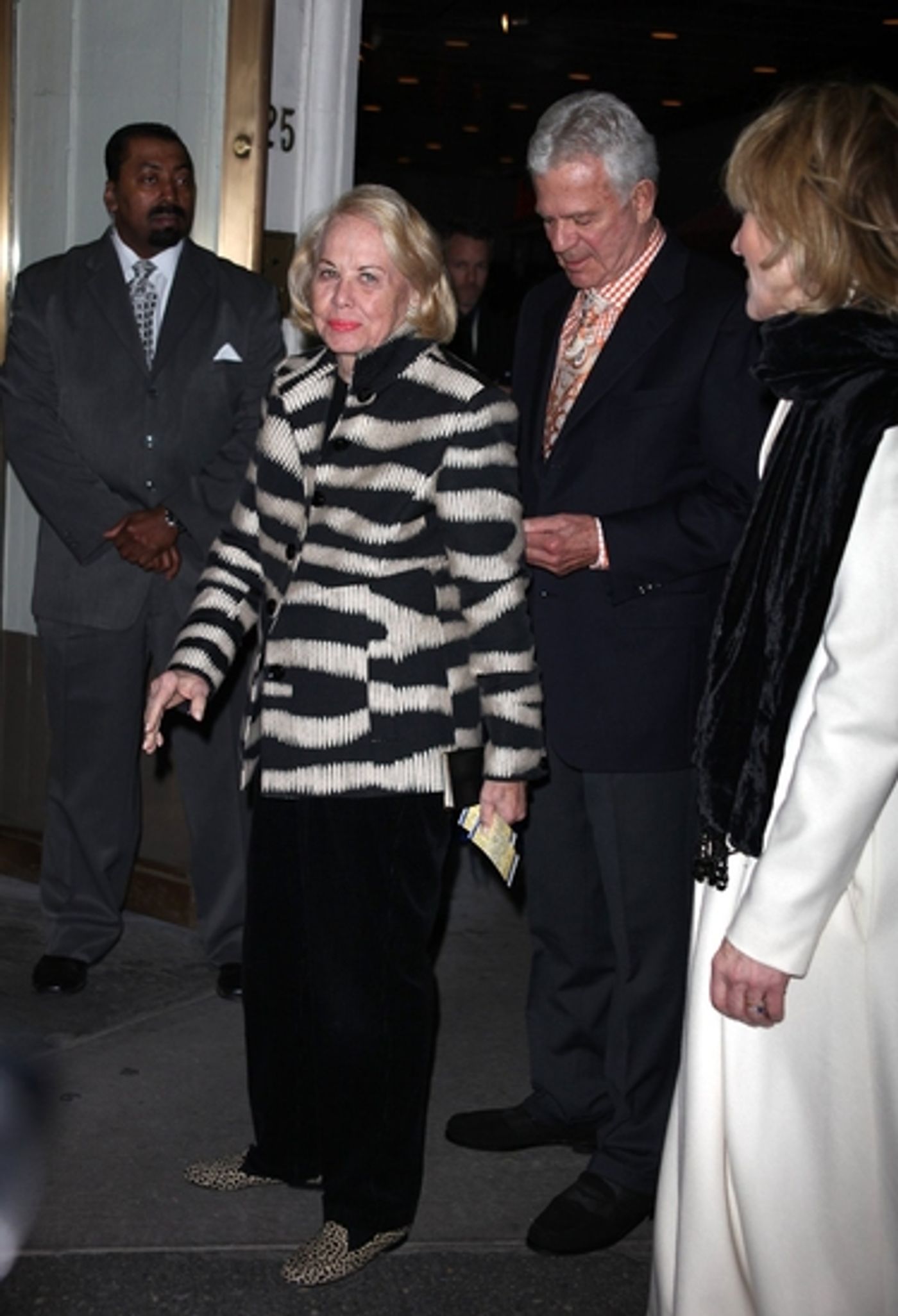 Photo Coverage: 'Blithe Spirit'  Opening Night Arrivals  Image