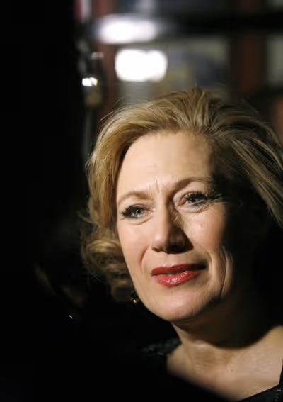 Jayne Atkinson Photo