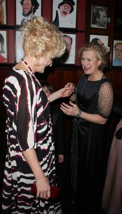 Christine Ebersole & Jayne Atkinson

 Photo