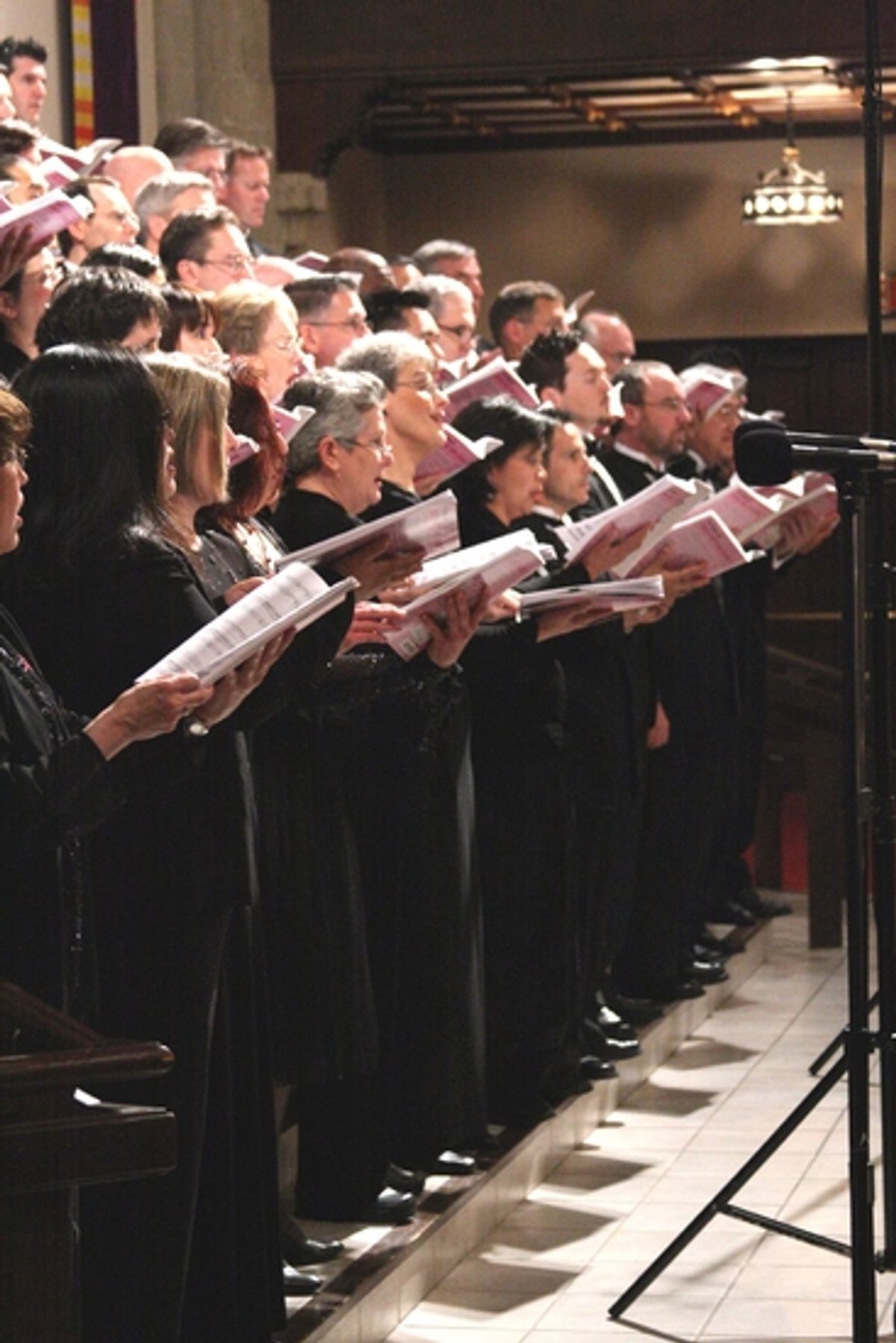  Vox Femina Los Angeles and the Voice of Hope Men's Chorus at 