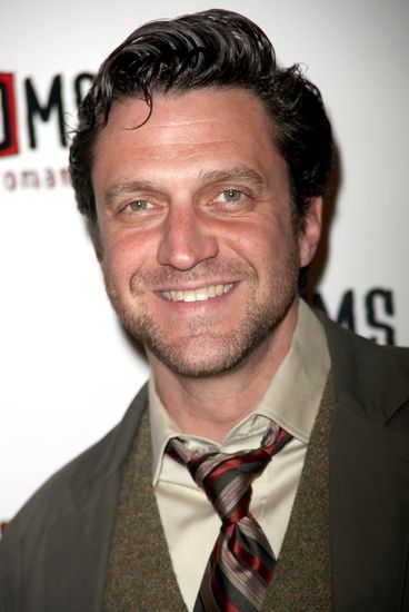 Photos: 'ROOMS A Rock Romance' Opening Night Arrivals — photo 14 of 48