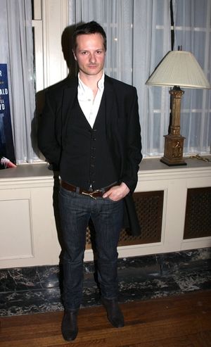 Chandler Williams

 Photo