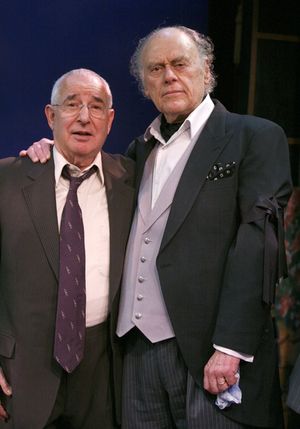 Michael Tucker and Bob Dishy

 Photo