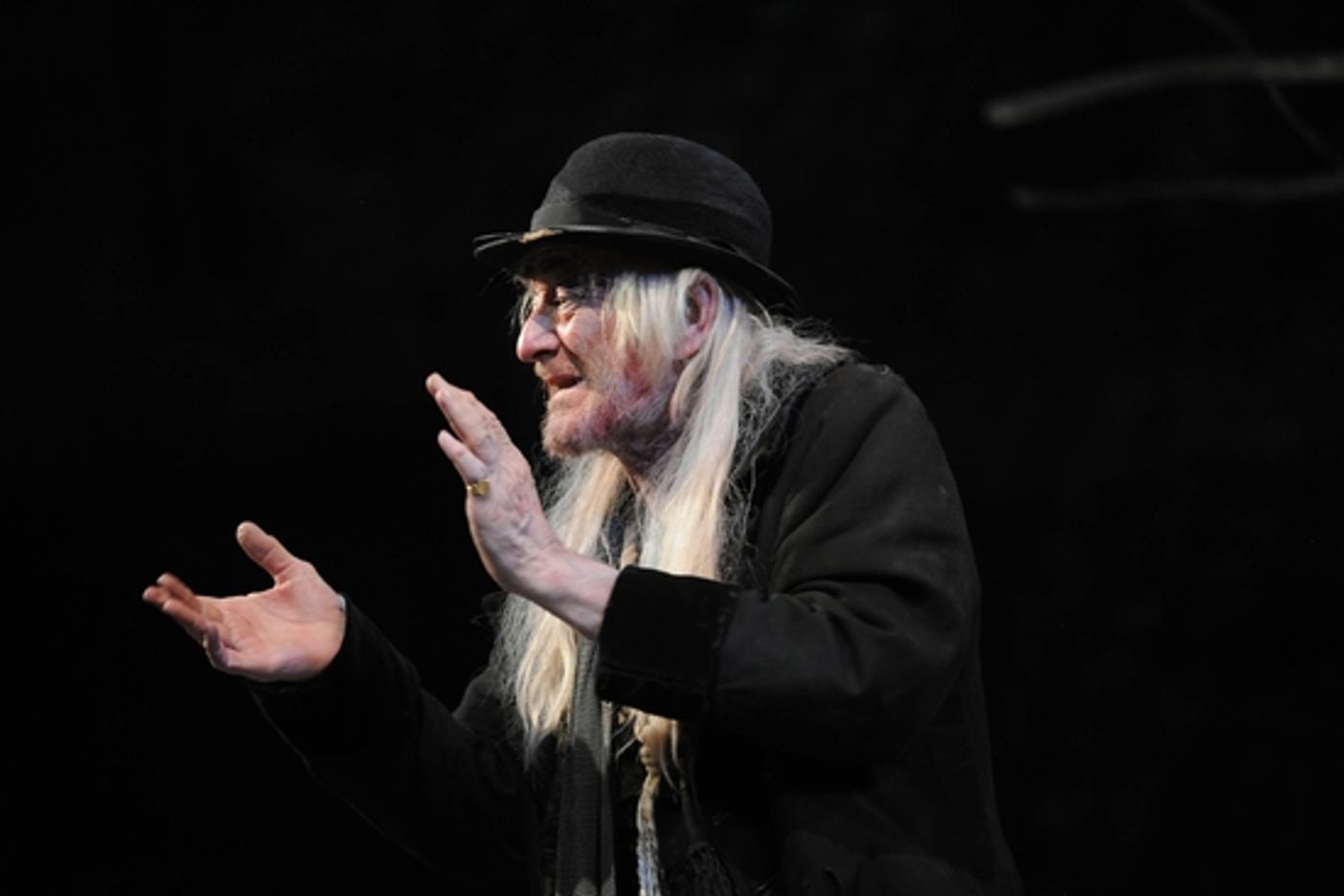 Photo Flash: WAITING FOR GODOT at Royal Haymarket  Image